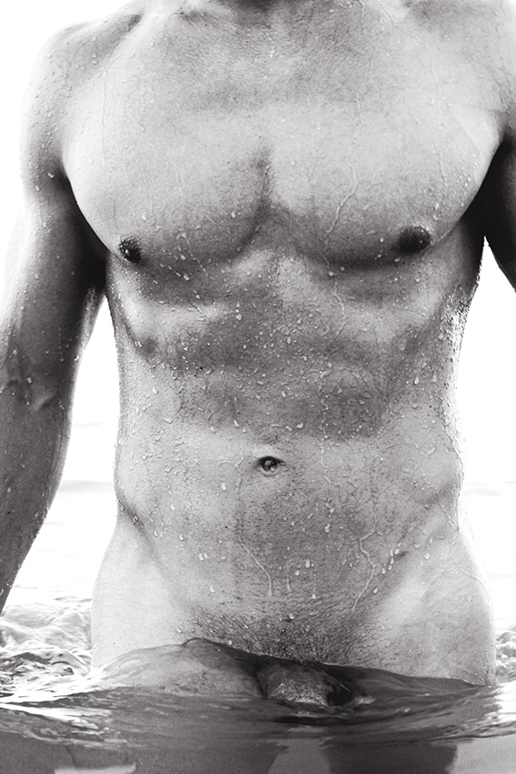– NSFW – «SCULPTED» (OUTTAKES) by Kemuel Valdes.