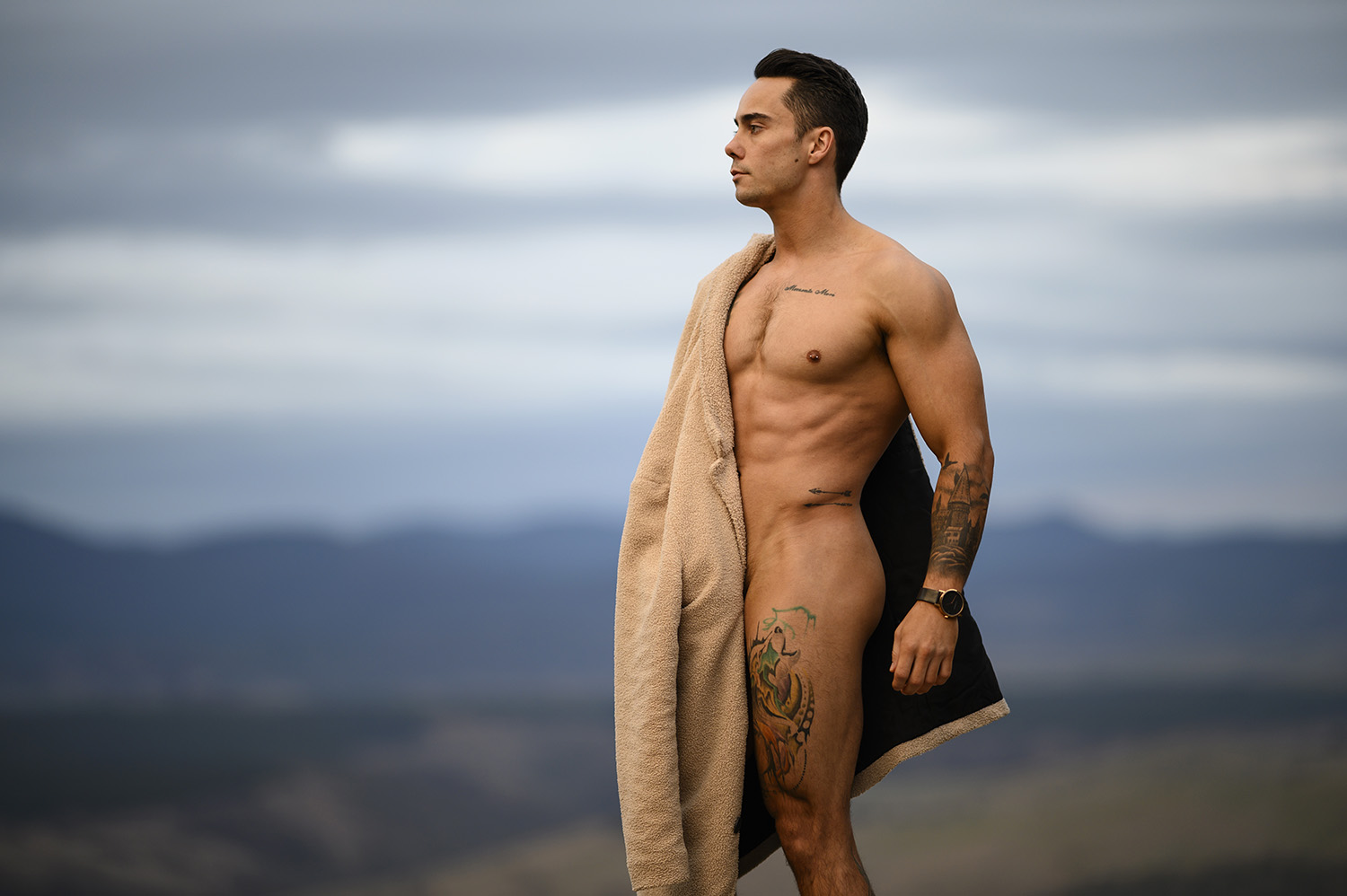 – EXCLUSIVE – Jake River by Skin + Stone.