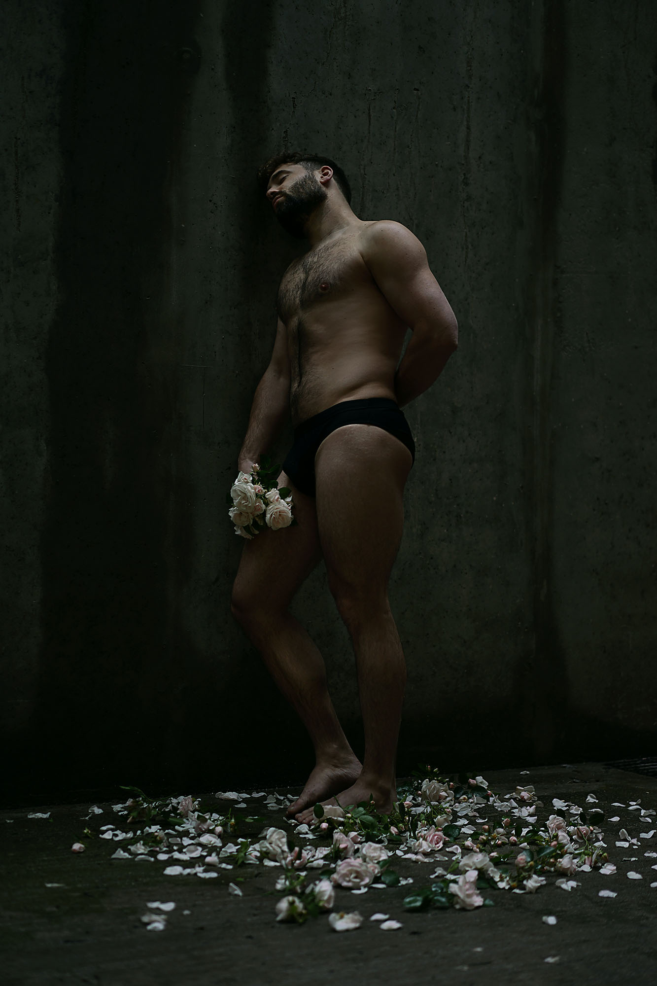 – EXCLUSIVE – «CAGE OF ROSES» – Nicoló Doni by Andrea Andriu.