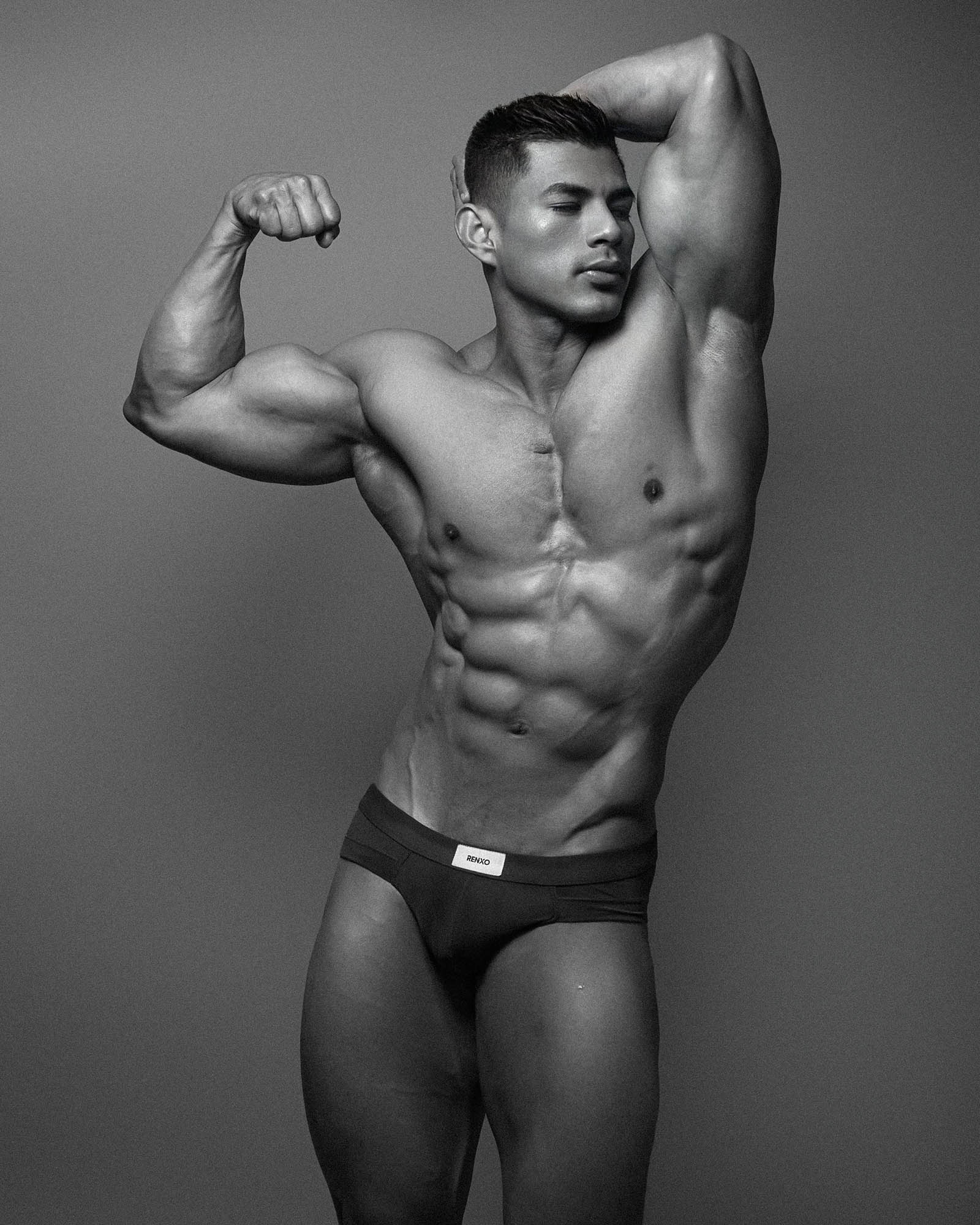 «ABS IN BLACK & WHITE» – Dick Matews by Ysor Cóndor.