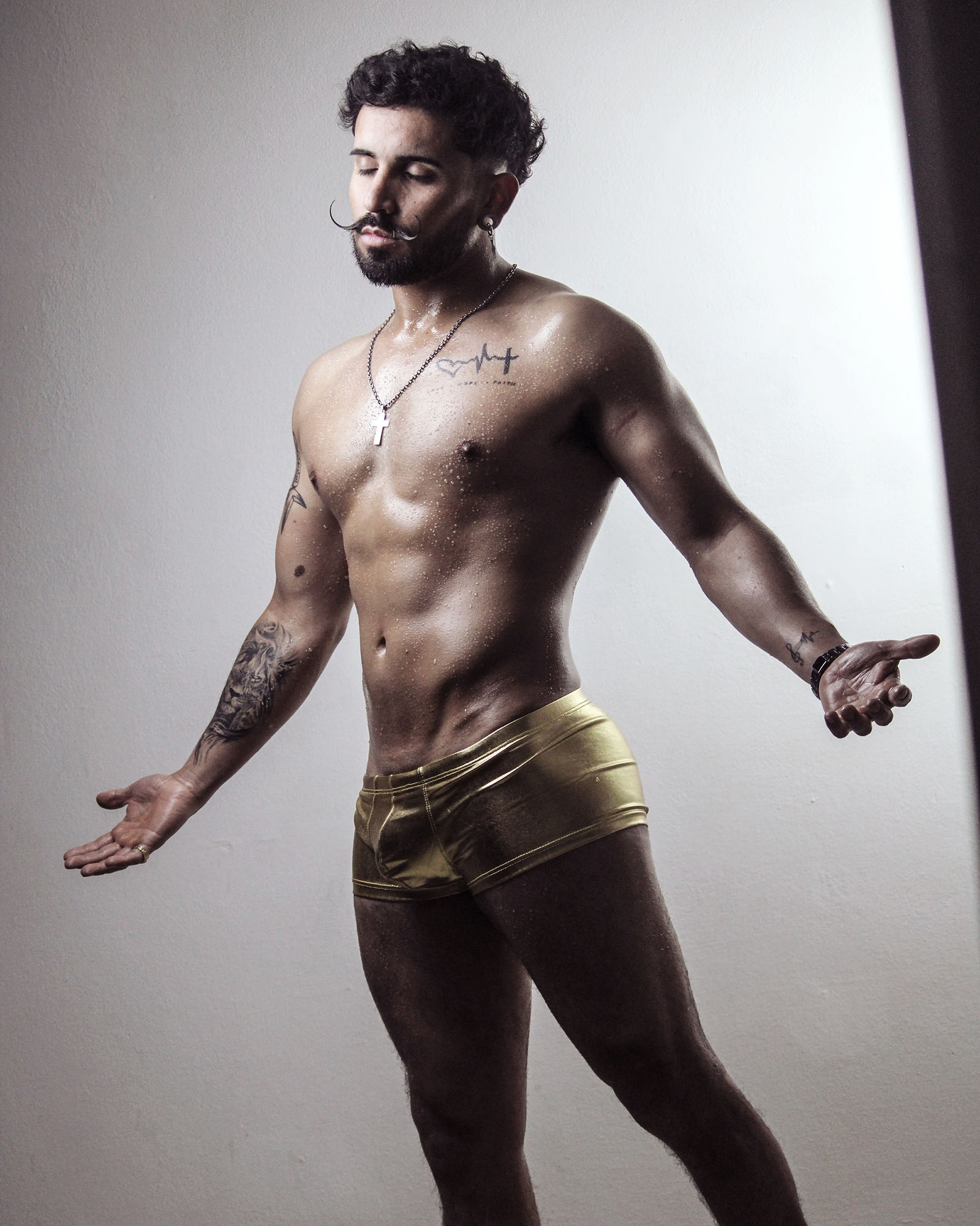Matías Moreira by Montportraits.