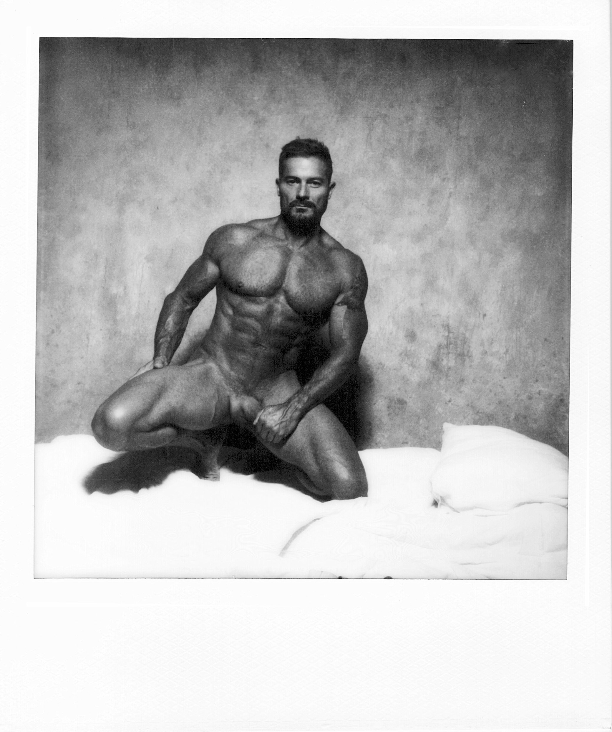 EXPLICIT CONTENT – «LUCKY» – GREG ARMSTRONG BY BRANDON JAMESON.