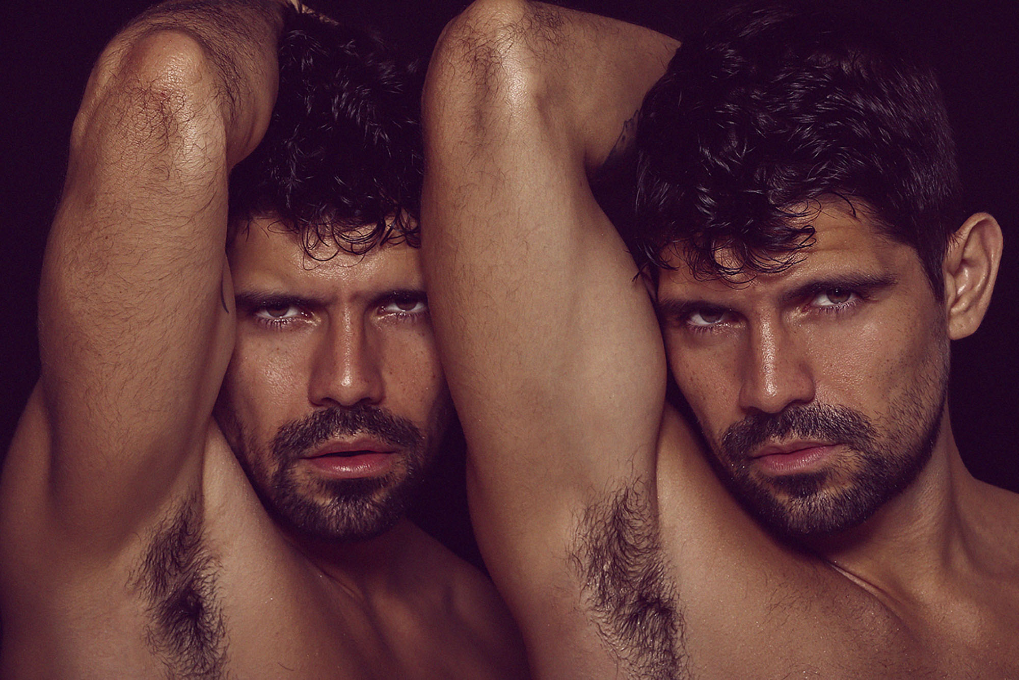 DIEGO AND TIAGO HOMCI BY SERGIO BAIA.