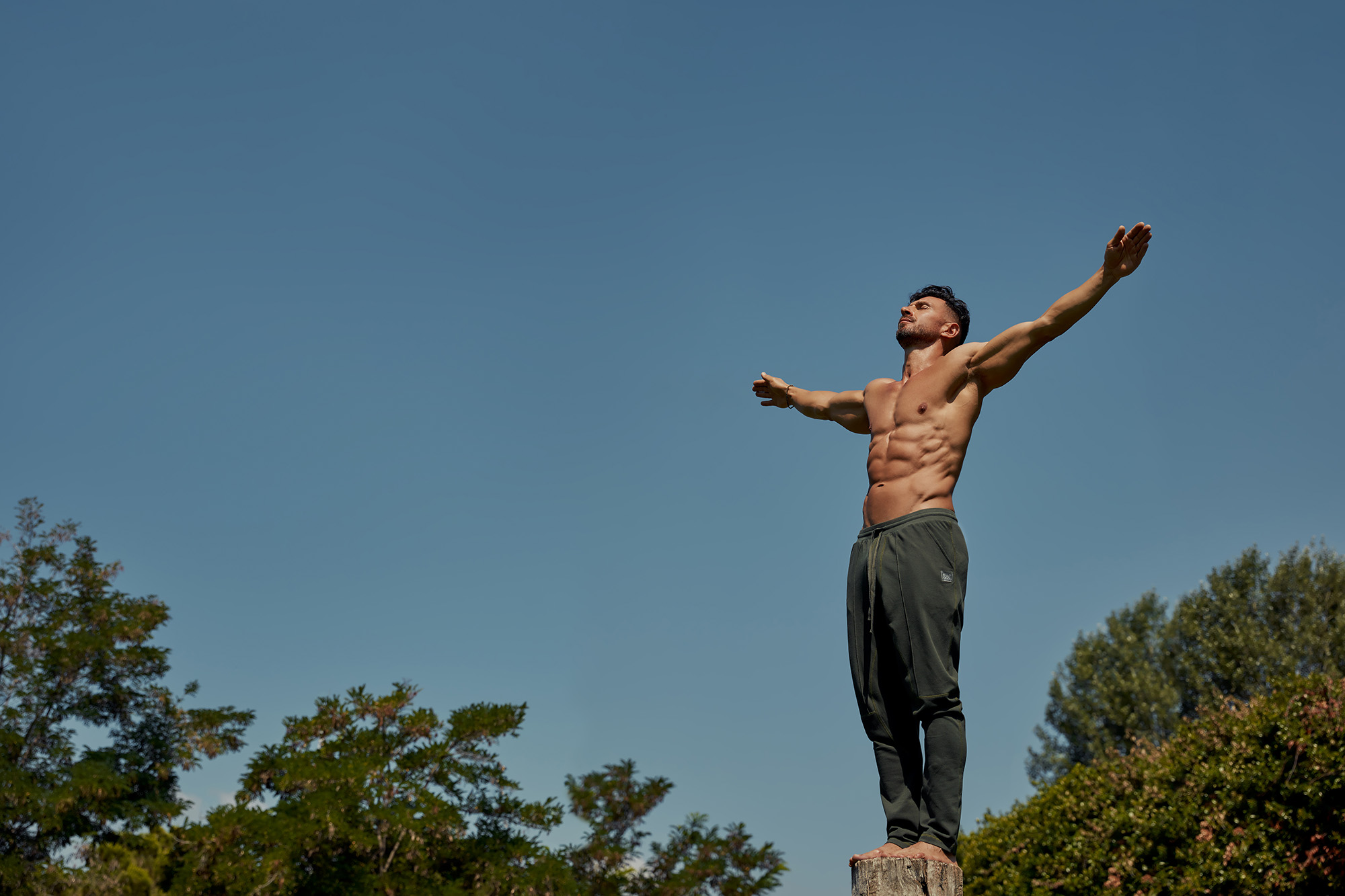 Nikos Palamaras by Panos Misailidis for MODUS VIVENDI.