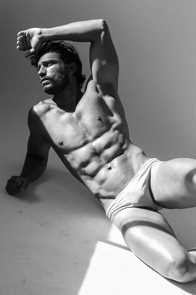 MAIKEL CASTRO BY SERGIO BAIA.