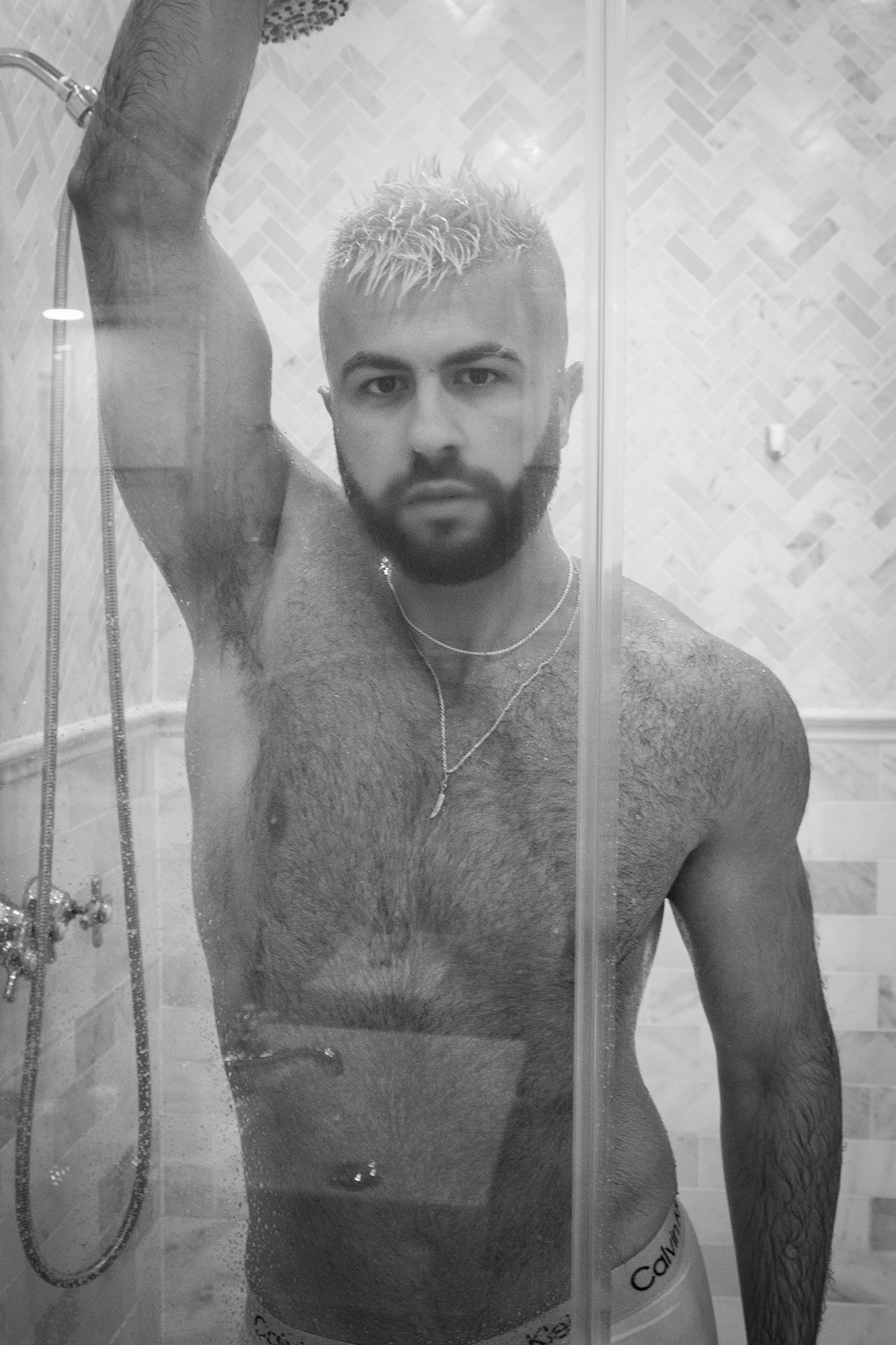 NSFW – MAZ BY GUSTAVO PENAGOS.