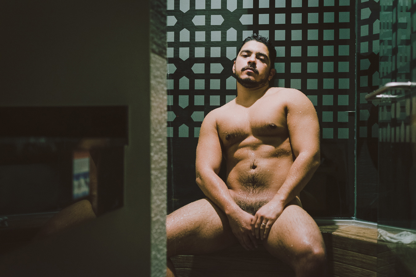 «ENJOY ME» – MIGUEL BY EL DESNUDO REGIO.