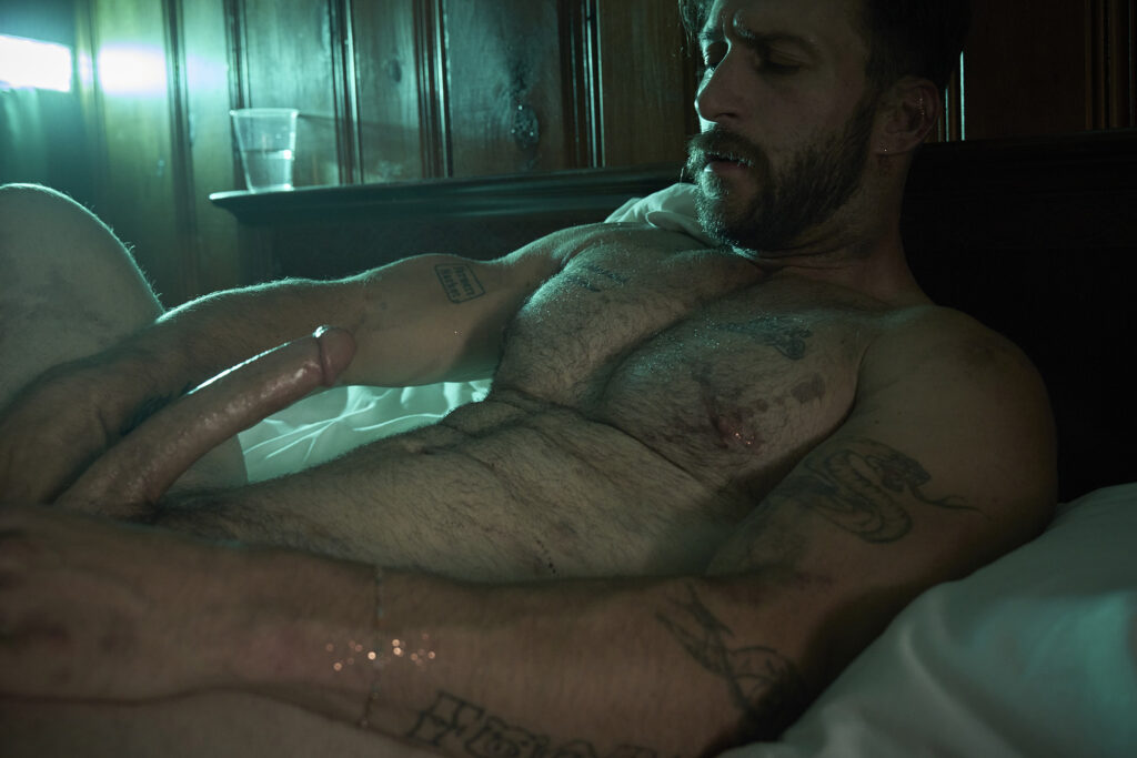 EXPLICIT CONTENT – “SOLITAIRE” – NICHOLAS RYDER BY CARTER SMITH, PART IV.