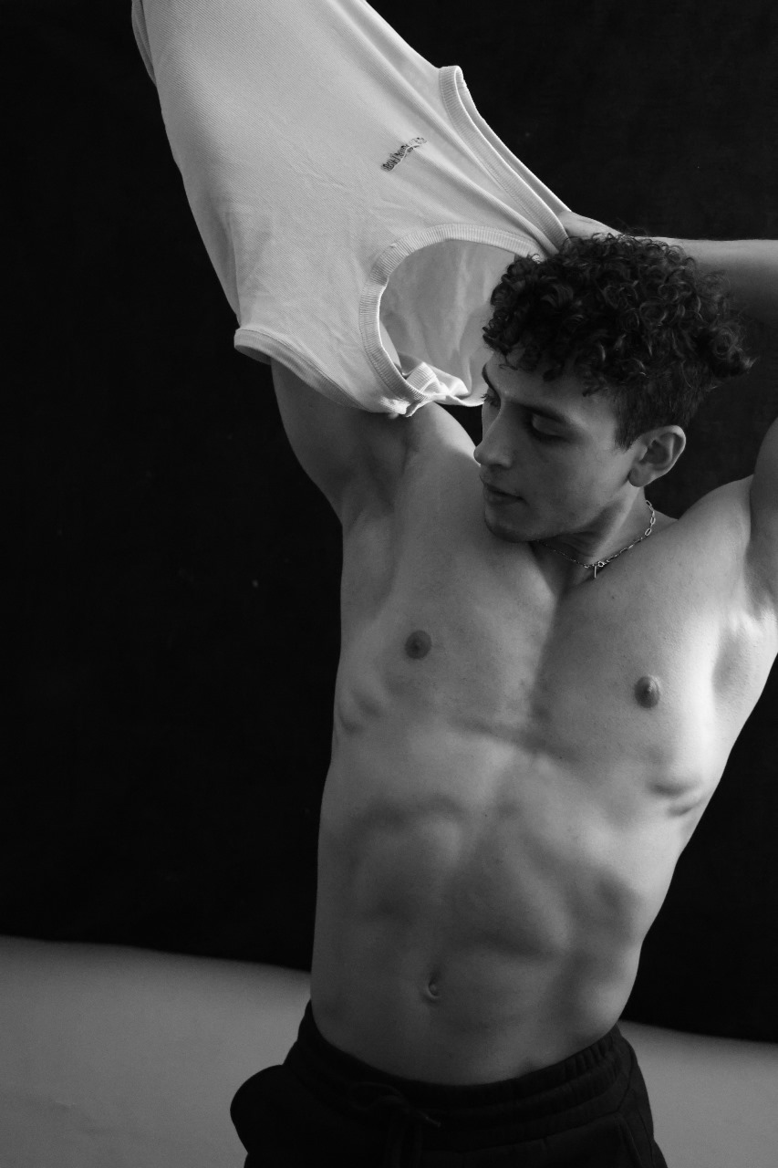 Juan Pablo Camargo by Nahuel Shinzato.