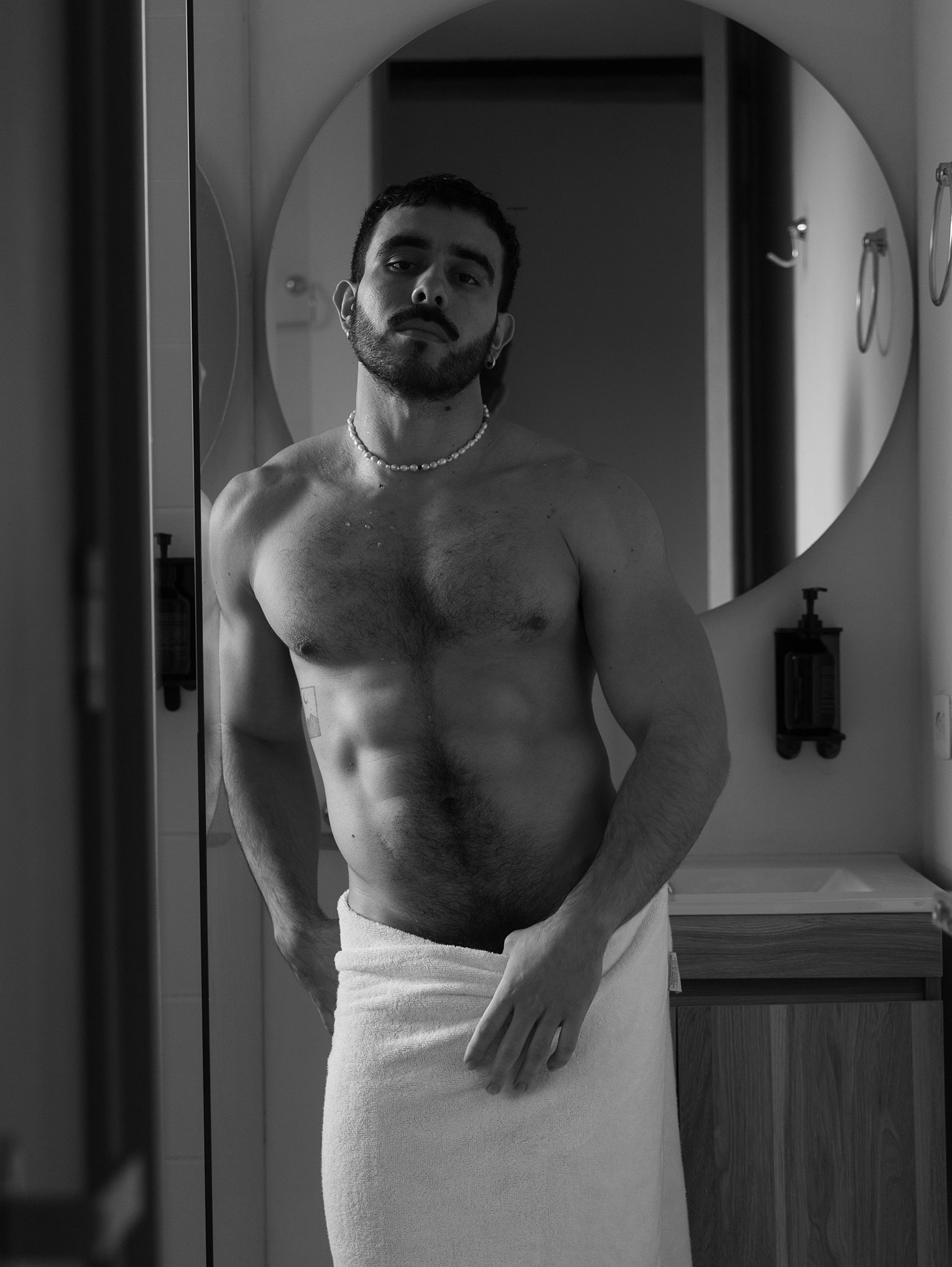 «LUNA EN PISCIS» – Alejandro by Diego J.