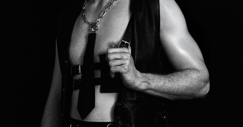 EXPLICIT CONTENT – «DARK ANGEL» – Frederic Mosbacher by Marcin Idzinski.