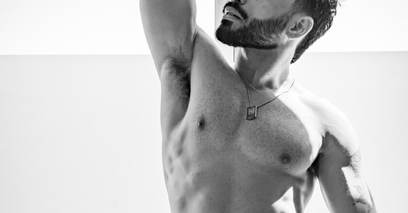 Bruno Brazo by Unknownboys by Tavo.
