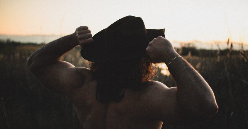 «(A)LONE STAR» – Dominic Lieggi by Esto Rivera.