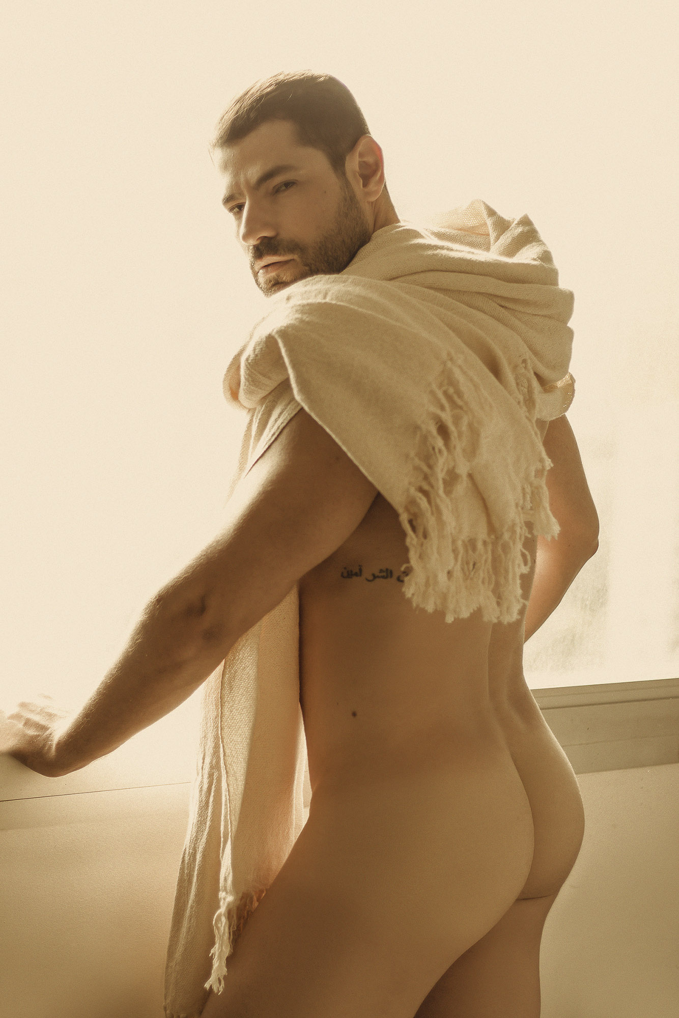 «WINDOW LIGHT» – Carlos Dias by Sergio Baia.