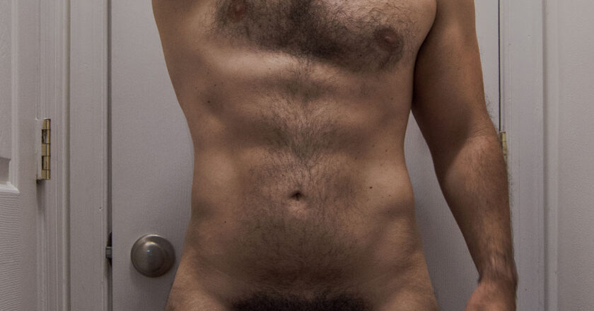 EXPLICIT CONTENT – Eddie García.