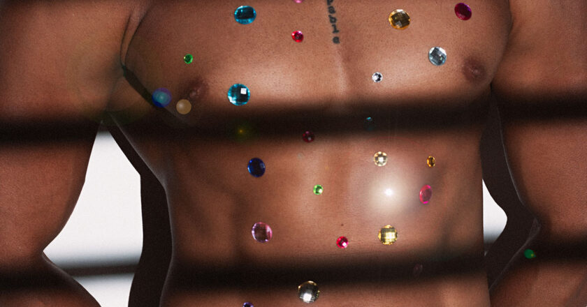 «BETWEEN SHADOWS» – Jonnathan Gómez by Richi Patiño.